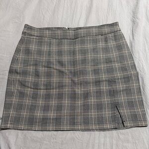 Plaid mini skirt